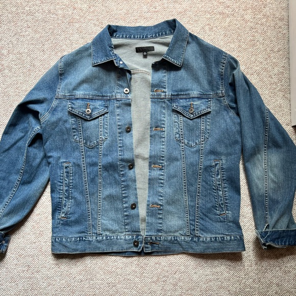 Uniqlo Men’s Jean Jacket - Picture 6 of 13